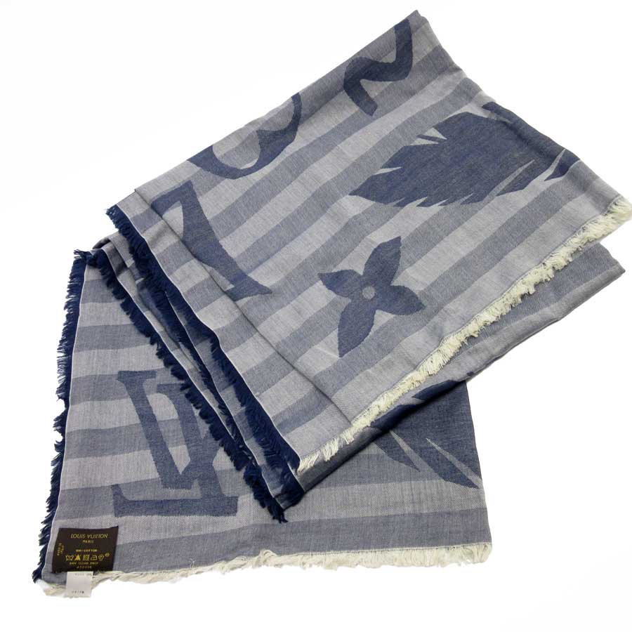 Châle monogram silk scarf Louis Vuitton Blue in Silk - 23248267
