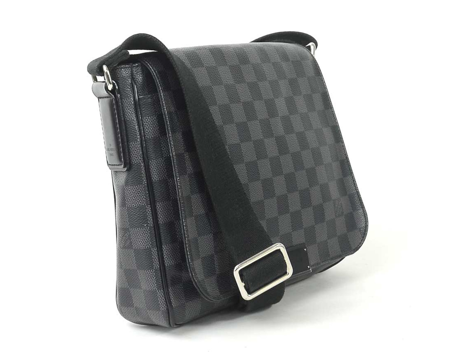 Auth Louis Vuitton Damier Graphite District PM Shoulder Bag N41260 - 96074 | eBay