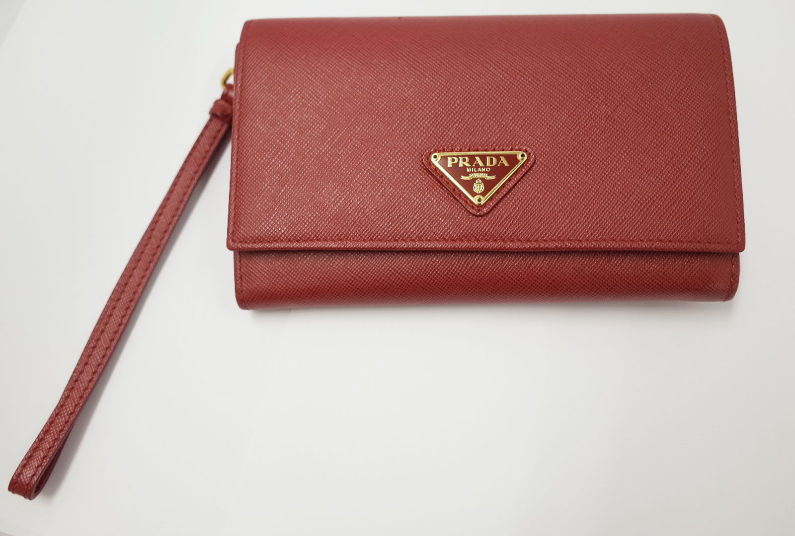 Auth PRADA Triangle Logo Wristlet Wallet Fuoco (Red) Saffiano Leather ...