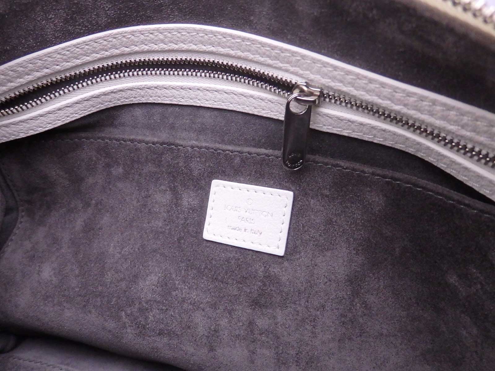 Do Louis Vuitton Backpacks Have Serial Numbers In Italy Paul Smith