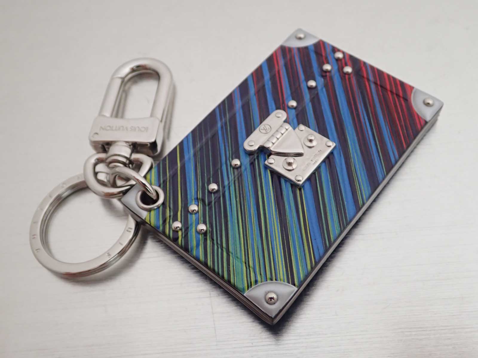 Auth Louis Vuitton Epi Petit Malu Bag Charm Key Holder Silver/Multicolor e44137 | eBay