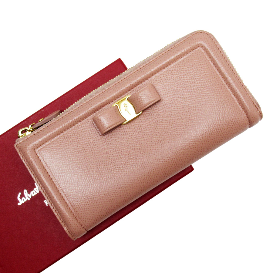 Auth Salvatore Ferragamo Vara Ribbon Long Wallet Pink Leather/Goldtone -  h24607a | eBay